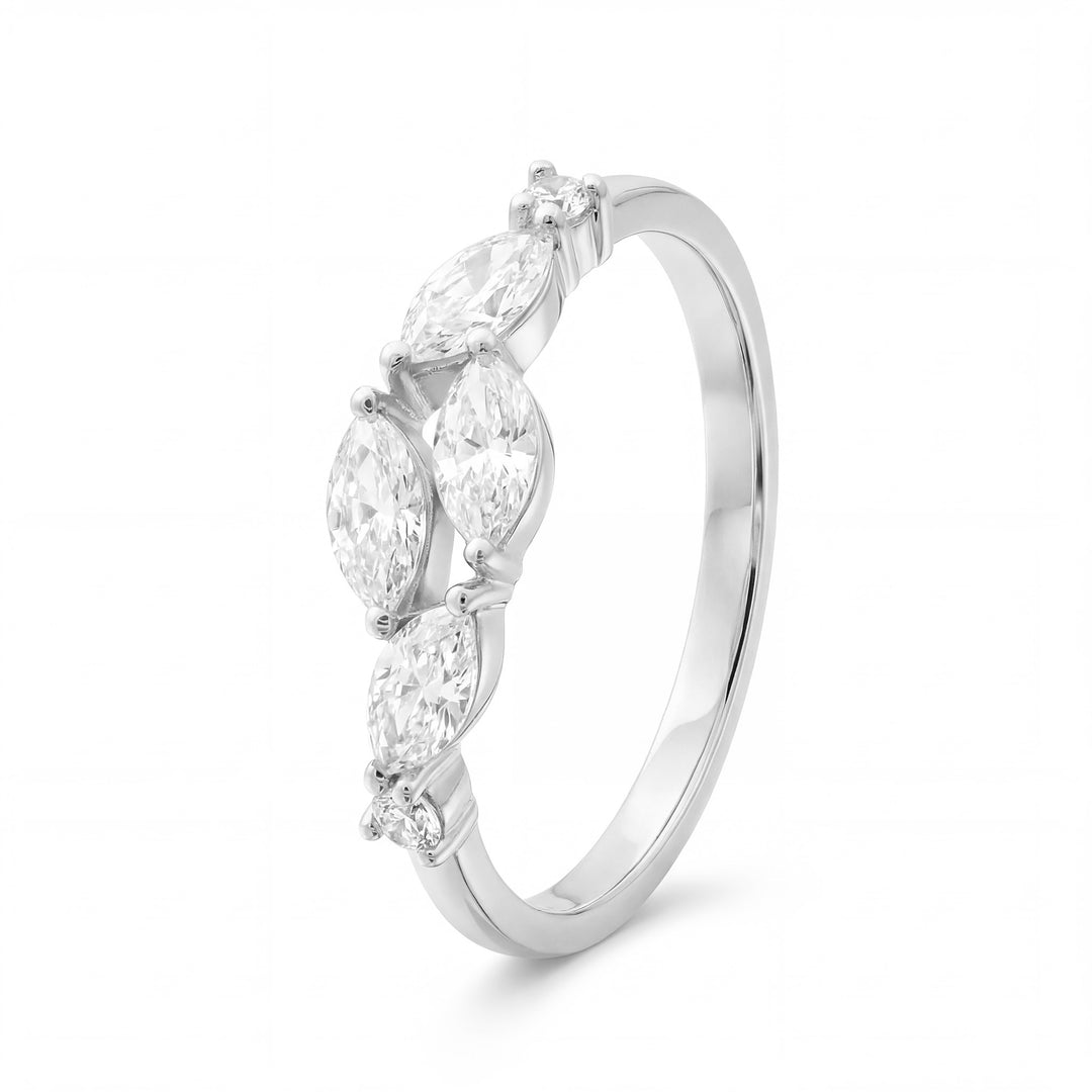 Ring "Blattea"