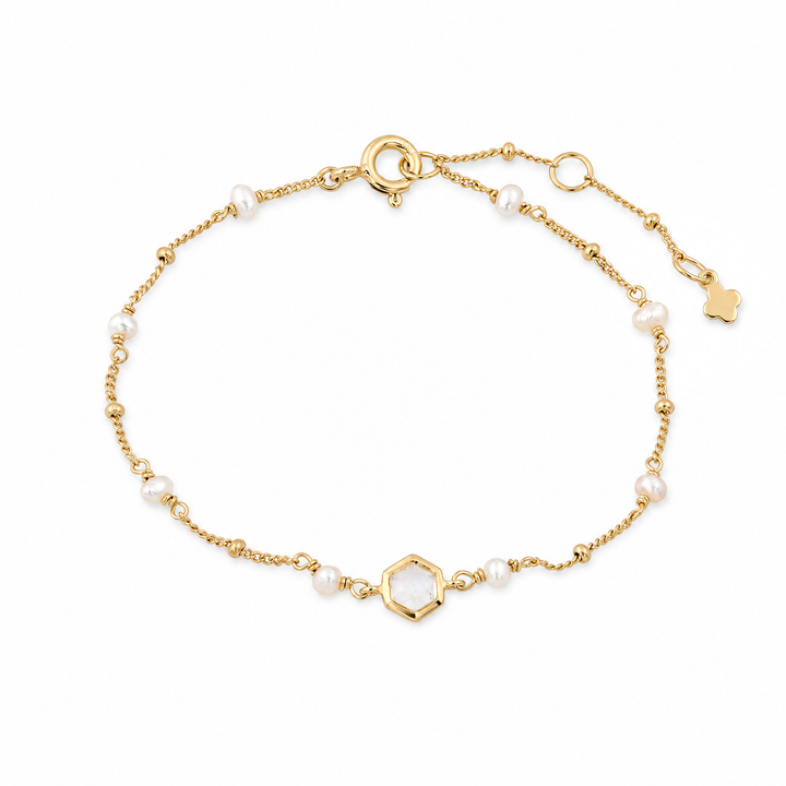 Armband „Capri“ mit Regenbogen-Mondstein und weißen Perlen, Sterling Silber vergoldet