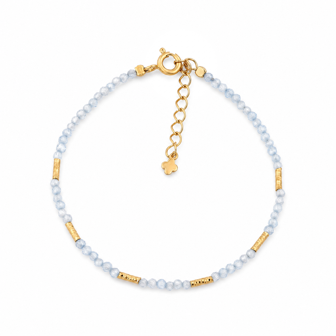 Armband "Marea" mit blauen facettierten Zirkonia-Perlen und vergoldeten Röhrchen