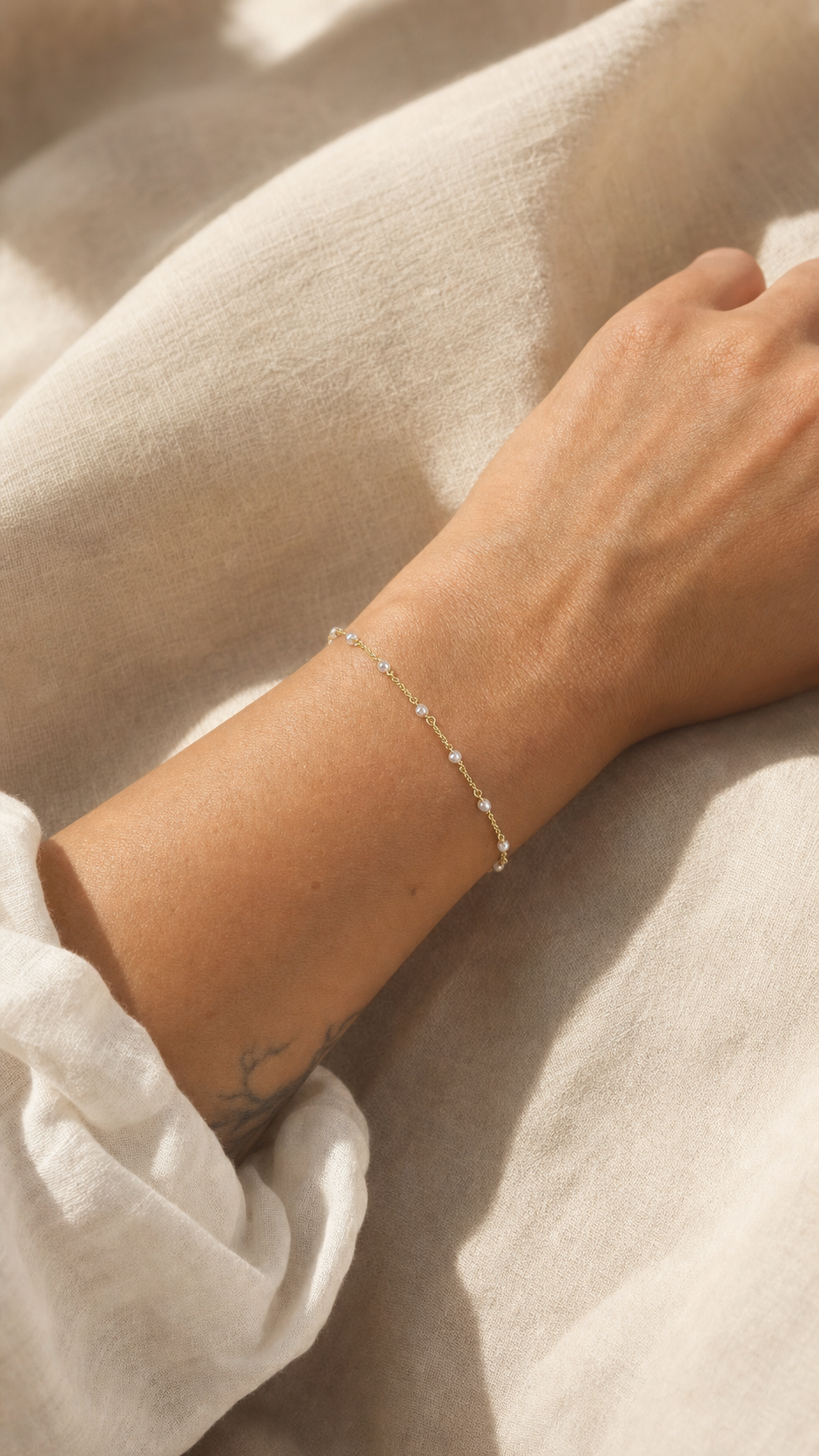 Armband "Stellina" mit blauen Zirkonia, Sterling Silber 925 vergoldet – Detailansicht