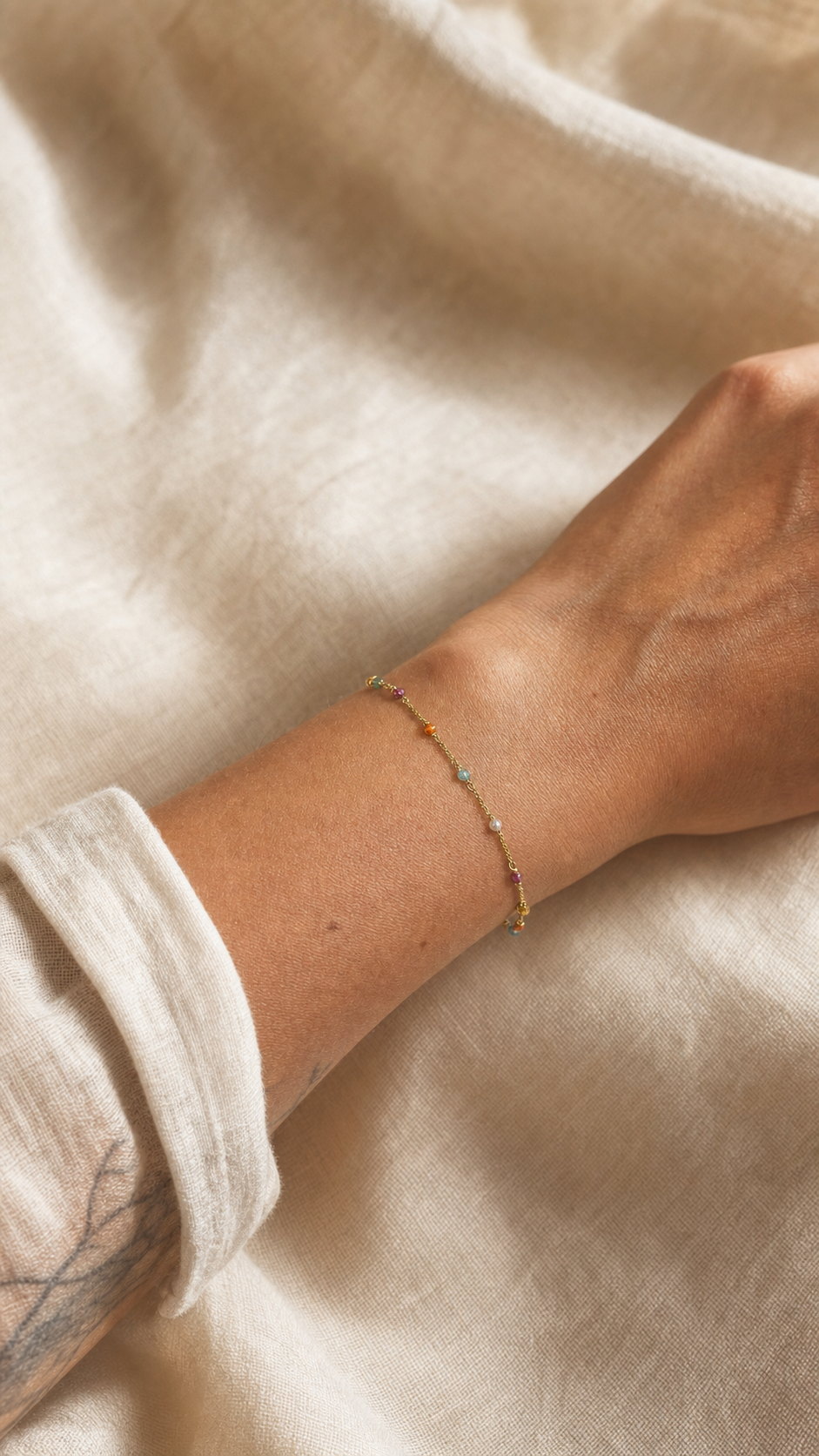 Armband "Stellina" mit bunten Edelsteinen, Sterling Silber 925 vergoldet – Detailansicht
