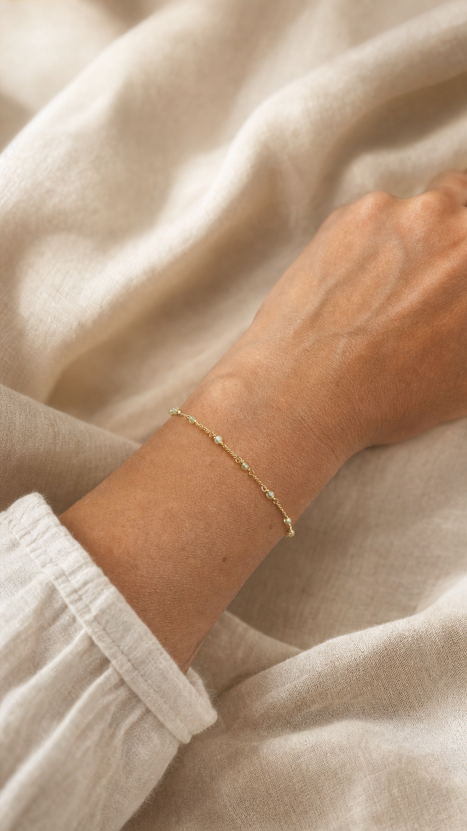 Armband "Stellina" mit Peridot, Sterling Silber 925 vergoldet – Detailansicht