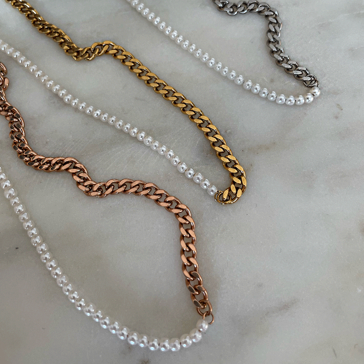 Necklace "Chain o pearl"